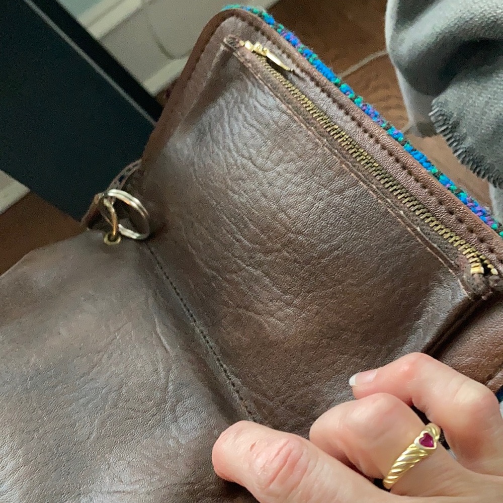 Adorable vintage wallet with key chain wallet - Picture 7 of 10